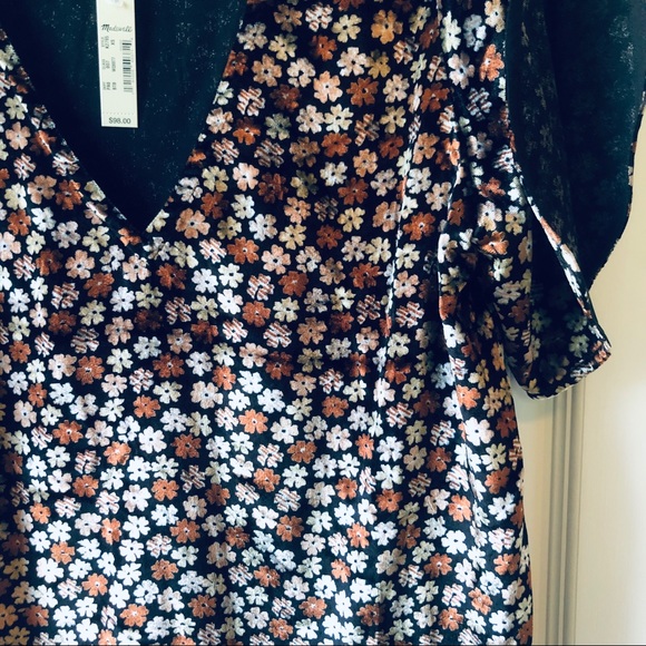 Madewell | Velvet | Tulip-Sleeve | Ruffle Trim Top - Picture 6 of 6